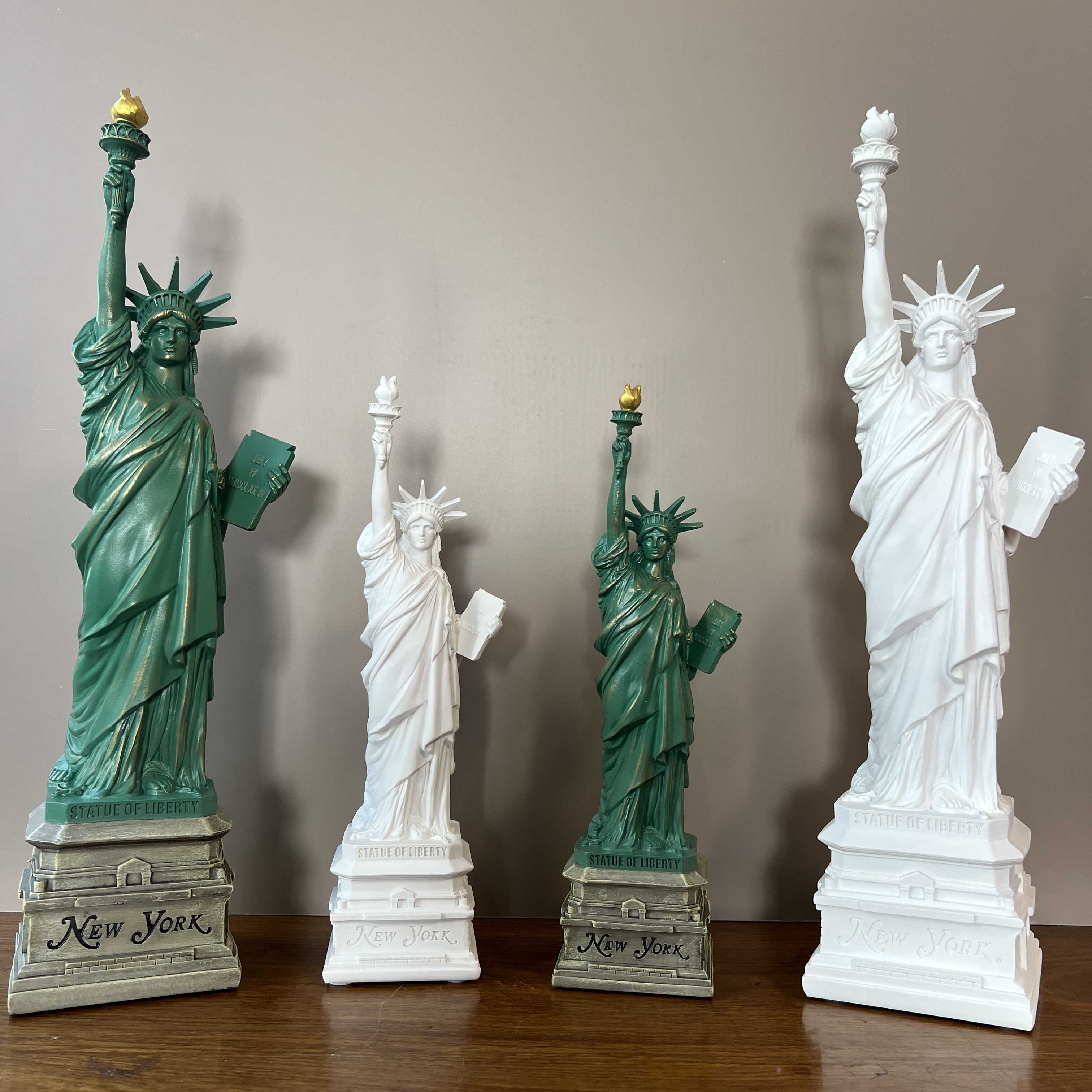 YuryFvna Statue of Liberty Mod - Travel Accessories New York review and price